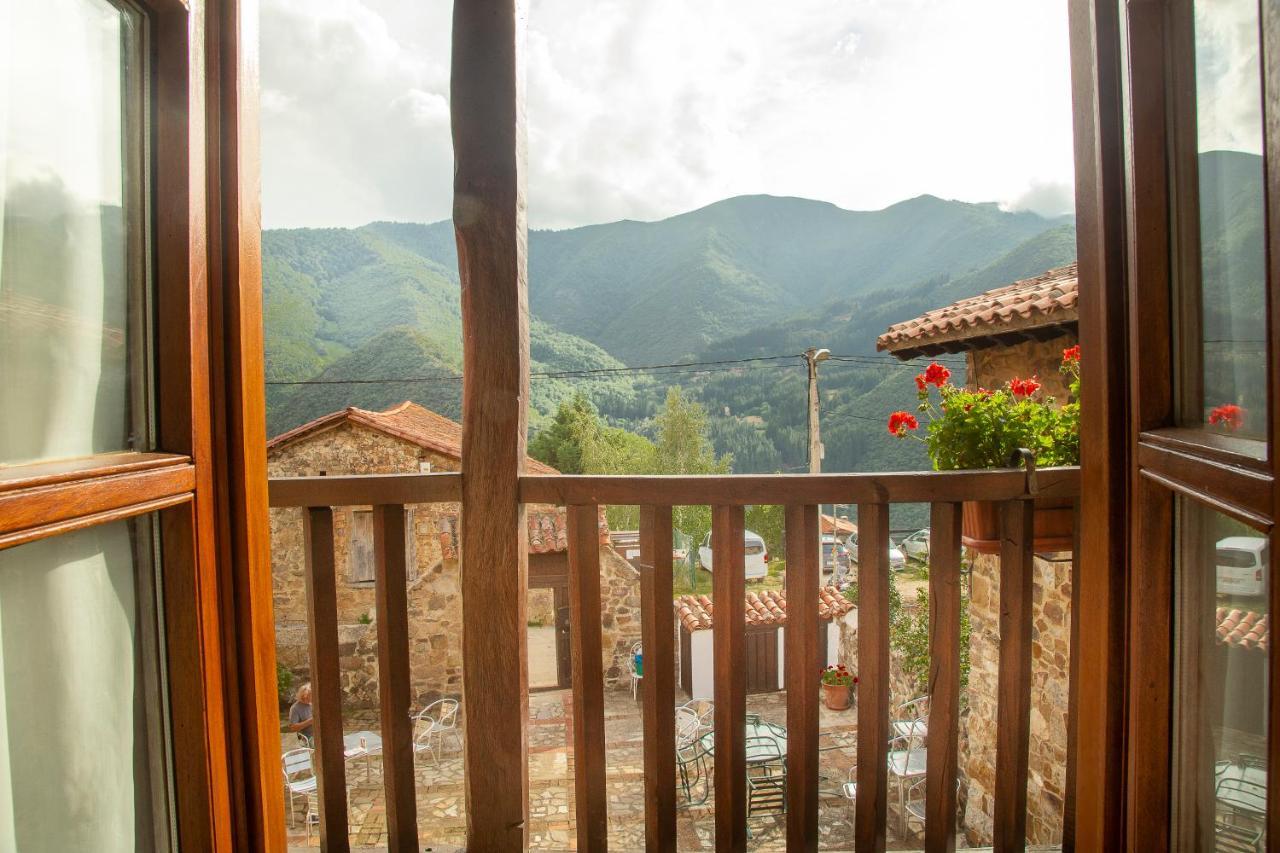 Apartamentos El Patio Lerones 외부 사진